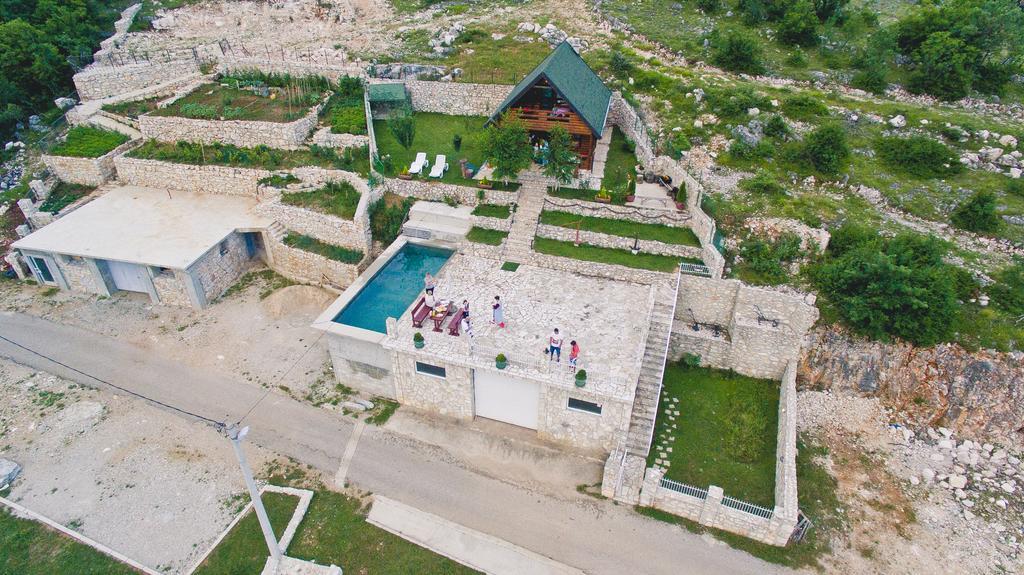Holiday Home Zoric Niksic Exterior foto